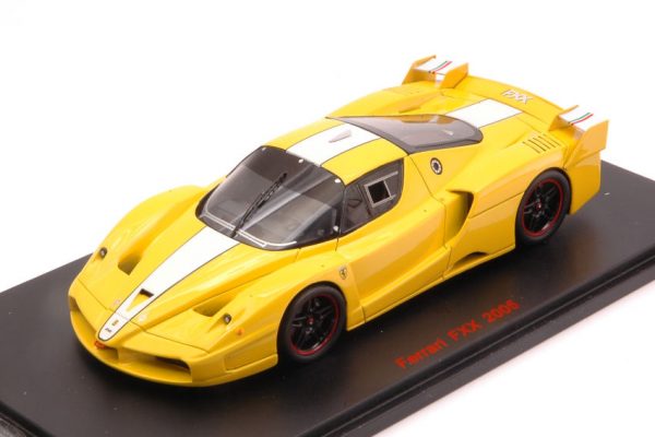 Modellino Auto Scala 1:43 FERRARI FXX diecast modellismo statico collezione