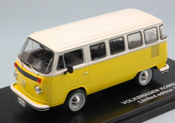 Modellino Auto scala 1:43 diecast Triple 9 VW T2 BUS KOMBI modellismo collezione