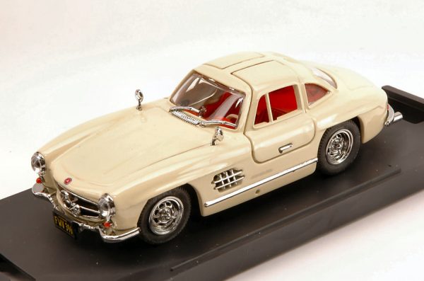 Modellino Auto scala 1:43 diecast Bang MERCEDES 300 SL modellismo miniature
