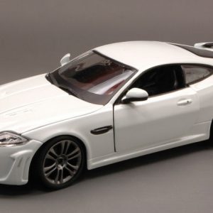 Modellino Auto scala 1:24 diecast Burago JAGUAR XKR-S XKRS modellismo collezione