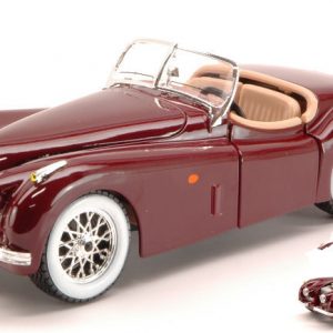Modellino Auto scala 1:24 diecast Burago JAGUAR XK 120 ROADSTER modellismo