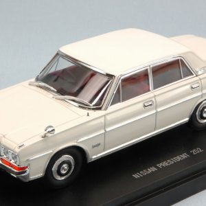 Modellino Auto scala 1/43 diecast Ebbro NISSAN PRESIDENT modellismo collezione