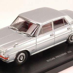 Modellino Auto scala 1:43 diecast Ebbro NISSAN PRESIDENT modellismo collezione
