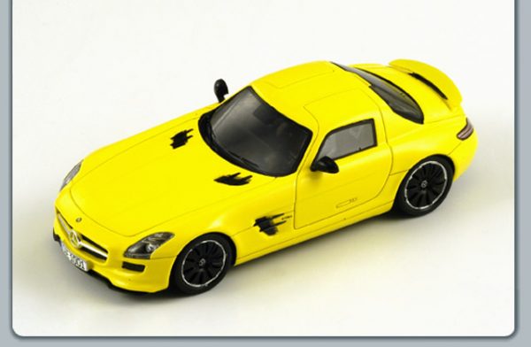 Modellino Auto scala 1:43 diecast Spark Model MERCEDES SLS modellismo collezione