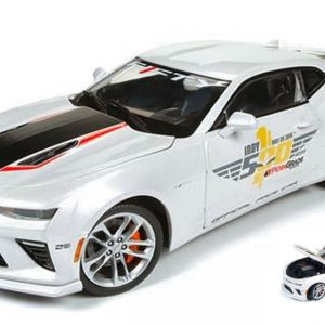 Modellino auto scala 1:18 CHEVY CAMARO INDY PACE CAR  modellismo diecast