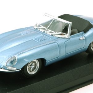 Modellino auto movie scala 1:43 JAGUAR E-TYPE ROYAL WEDDING HARRY & MEGHAN