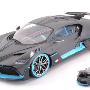 Modellino auto scala 1:18 Burago  BUGATTI DIVO CARBONAZUR modellismo diecast collezione