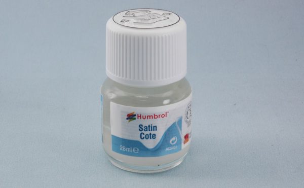 Modellino colori modellismo  Humbrol  SATIN COTE TRASPARENTE SATINATO ml 28 diecast