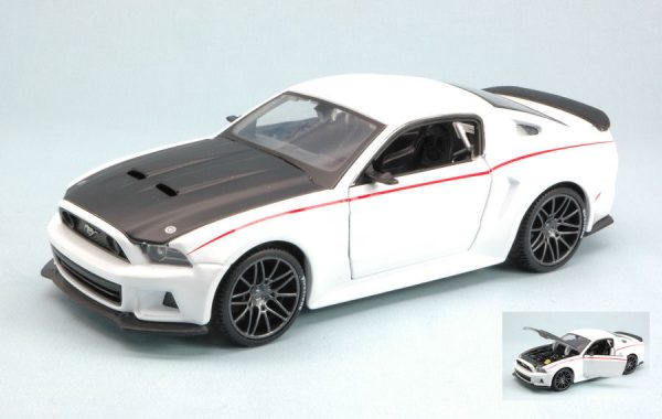 Modellino Auto diecast Maisto FORD MUSTANG scala 1:24 modellismo statico