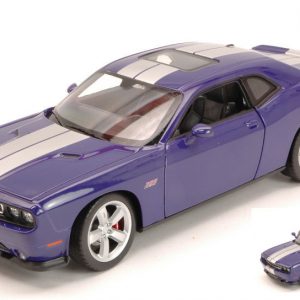 Modellino Auto scala 1:24 diecast Welly DODGE CHALLENGER modellismo collezione