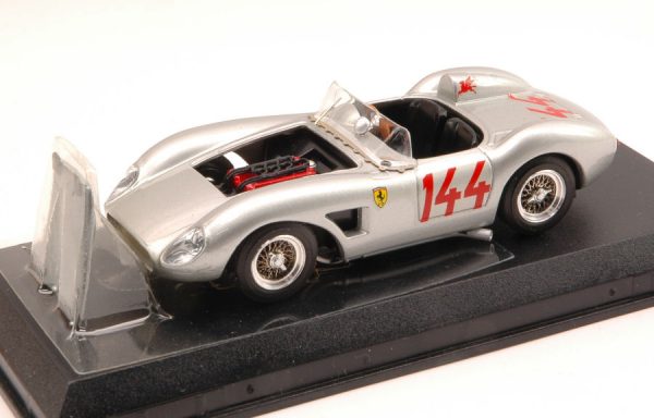 Modellino auto scala 1:43 Art Model  FERRARI 500 TRC N.144 7th TIEFENCASTEL-LENZERHEIDE  VON NEUMAN modellismo diecast collezione