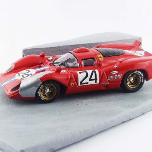 Modellino auto scala 1:43 Best Model FERRARI 312 P COUPE DAYTONA diorama diecast