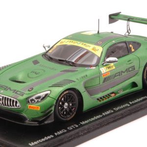 Modellino auto scala 1:43 Spark Model  MERCEDES AMG GT3 N.2 6th MACAU GT WORLD CUP  R.VAN DER ZANDE modellismo statico diecast