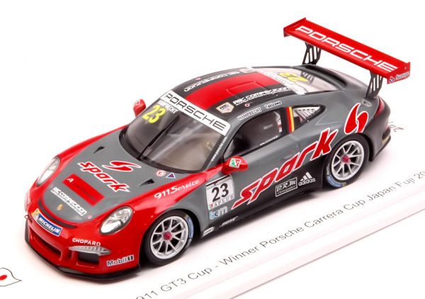 Modellino auto scala 1:43 Spark Model  PORSCHE 911 GT3 N.23 WINNER CARRERA CUP JAPAN FUJI  P.HAMPRECHT modellismo statico diecast