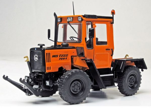 Modellino trattore diecast Weise-Toys MB-TRAC 700 K W440 KOMMUNAL scala 1:32