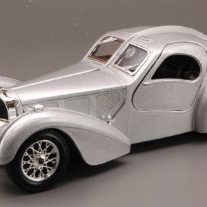 Modellino auto scala 1:24 Burago BUGATTI ATLANTIC modellismo epoca diecast