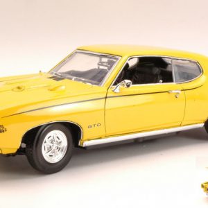 Modellino auto scala 1:18 diecast modellismo statico PONTIAC GTO JUDGE