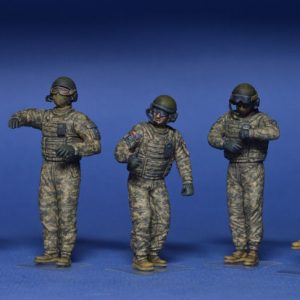 Modellino model kit di montaggio  Miniart  U.S.TANK CREW KIT 1:35