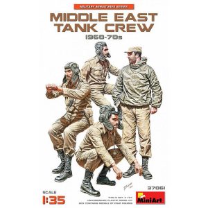 Modellino model kit di montaggio  Miniart  MIDDLE EAST TANK CREW -70s KIT 1:35