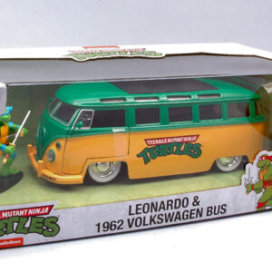 Modellino auto film movie VW BUS T1 TURTLE LEONARDO FIGURE scala 1:24 diecast