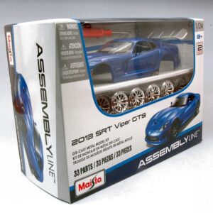 Modellino auto da montare model kit di montaggio DODGE VIPER SRT GTS 2013 1:24
