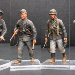 Modellino kit figure militari soldati Dragon  GERMAN NAVAL TROOPS 1942  KIT 1:35 modellismo statico collezione