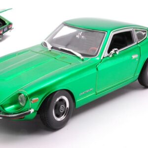 Modellino auto scala 1:18 Maisto DATSUN 240Z 1971 GREEN diecast modellismo statico