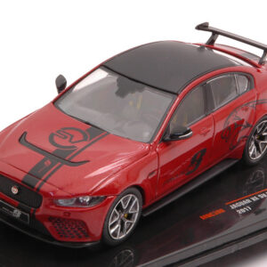 Modellino auto scala 1:43 Ixo Model  JAGUAR XE SV PROJECT 8-201 RED diecast modellismo statico