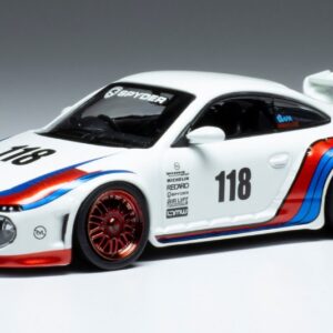 Modellino auto scala 1:43 Ixo PORSCHE OLD AND NEW 997 N.118 MARTINI WHITE (BASE 911-997) diecast modellismo statico