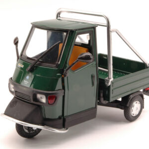 Modellino moto scala 1:18 APE PIAGGIO CROSS 50 modellismo statico collezione