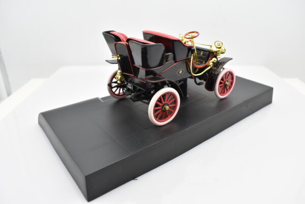 Modellino auto Cadillac Runabout scala 1:32 diecast modellismo collezione epoca solido - Image 5
