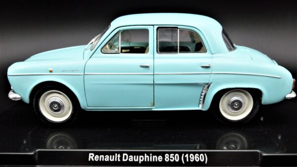 Modellino auto Renault Dauphine 850 scala 1/24 diecast collezione modellismo - Image 2