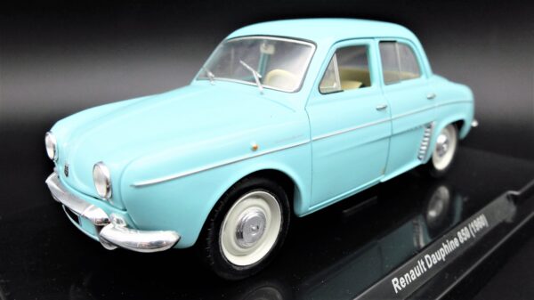 Modellino auto Renault Dauphine 850 scala 1/24 diecast collezione modellismo - Image 3