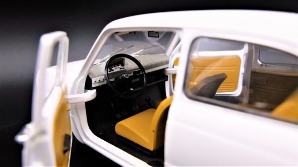Modellino auto scala 1:24 Fiat 850 modellismo statico da collezione - Image 6