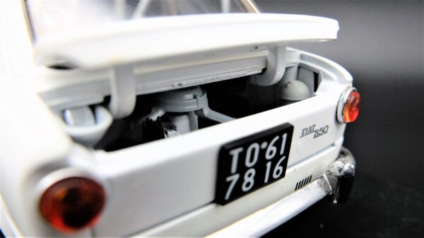 Modellino auto scala 1:24 Fiat 850 modellismo statico da collezione - Image 7