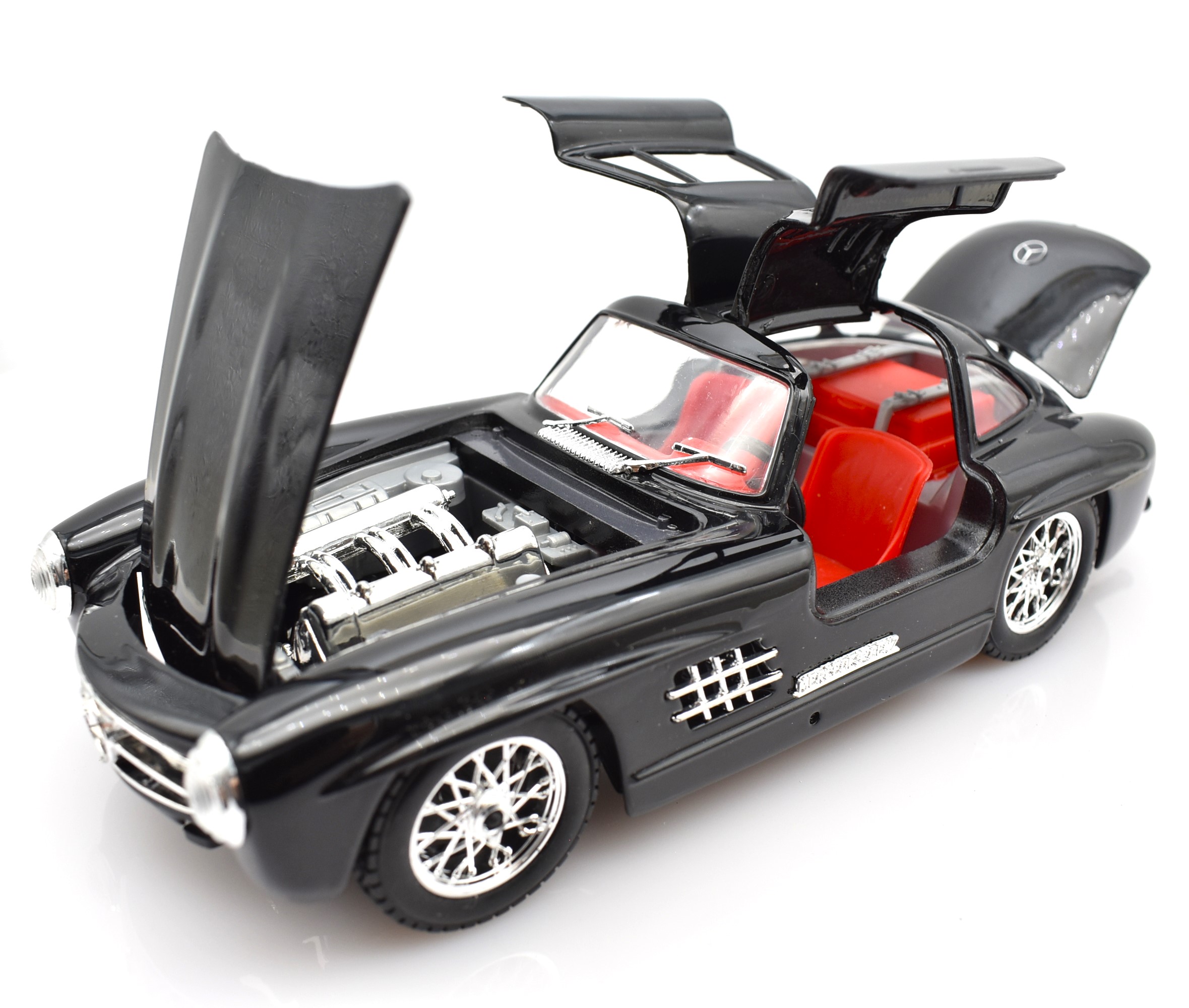 Modellino auto scala 1:24 Mercedes-Benz 300 SL modellismo statico da collezione Burago