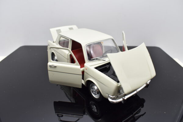 Modellino auto scala 1:24 Simca 1000 SL modellismo statico da collezione - Image 7