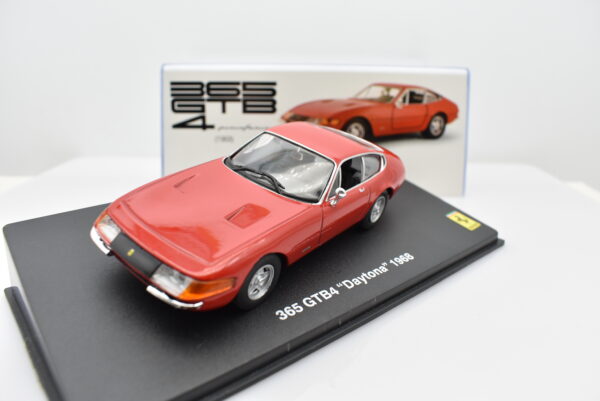 Modellino auto scala 1:43 Ferrari GT Collection 365 GTB4 Daytona diecast modellismo da collezione - Image 3