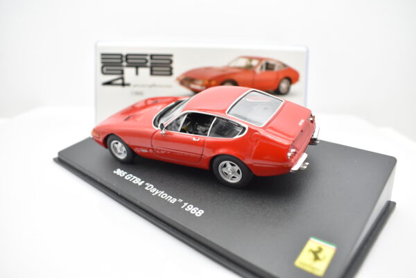 Modellino auto scala 1:43 Ferrari GT Collection 365 GTB4 Daytona diecast modellismo da collezione - Image 4