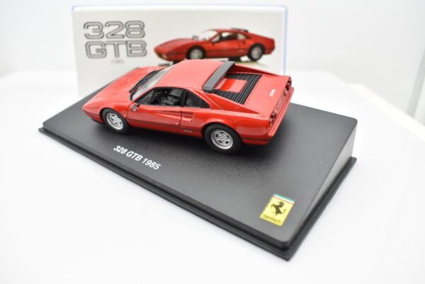 Modellino auto scala 1:43 Ferrari GT Collection 328 GTB diecast modellismo da collezione - Image 3
