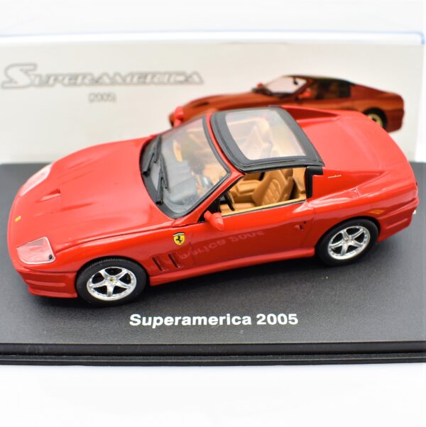 Modellino auto scala 1:43 Ferrari GT Collection Superamerica diecast modellismo da collezione
