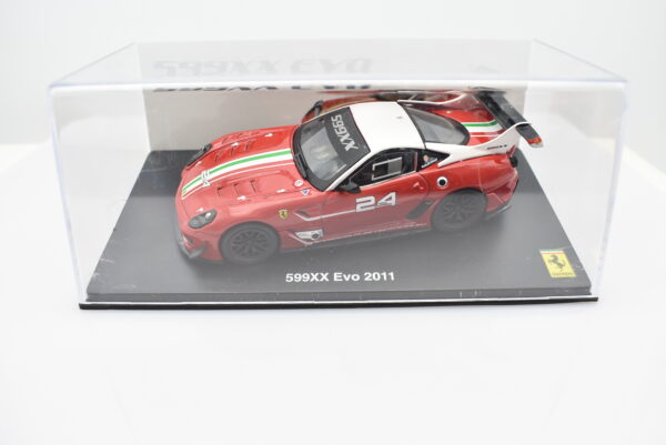 Modellino auto scala 1:43 Ferrari GT Collection 599XX Evo diecast modellismo da collezione - Image 3