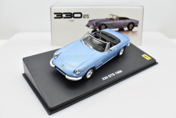 Modellino auto scala 1:43 Ferrari GT 330 GTS diecast modellismo statico da collezione - Image 2