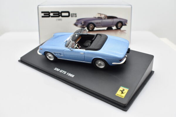 Modellino auto scala 1:43 Ferrari GT 330 GTS diecast modellismo statico da collezione - Image 3