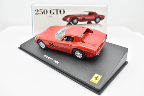 Modellino auto scala 1:43 Ferrari GT Collection 250 GTO diecast modellismo da collezione - Image 3
