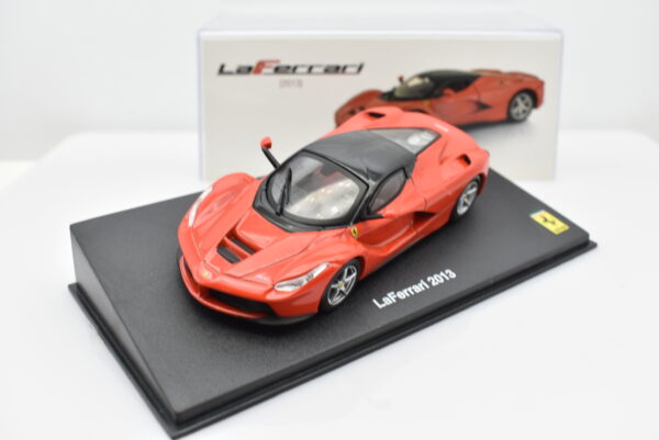 Modellino auto scala 1:43 Ferrari GT Collection LaFerrari diecast modellismo da collezione - Image 2