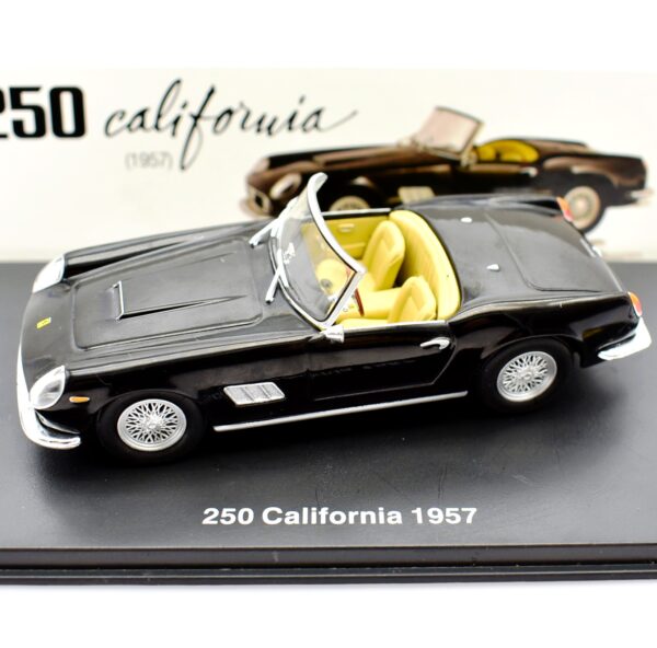 Modellino auto scala 1:43 Ferrari GT Collection 250 California diecast modellismo da collezione