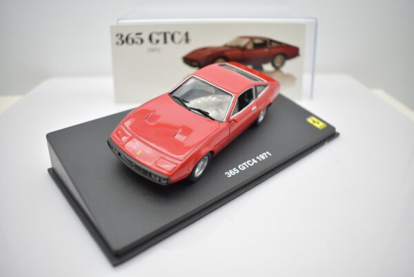 Modellino auto scala 1:43 Ferrari GT Collection 365 GTC4 diecast modellismo da collezione - Image 2