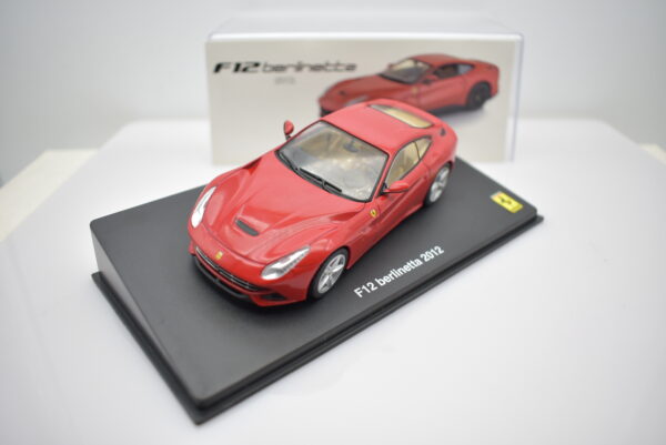 Modellino auto scala 1:43 Ferrari GT Collection F12 Berlinetta diecast modellismo da collezione - Image 4