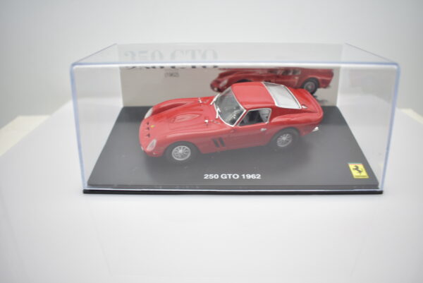 Modellino auto scala 1:43 Ferrari GT Collection 250 GTO diecast modellismo da collezione - Image 4